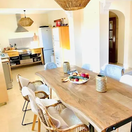 Luxury With Pool And View Villa *