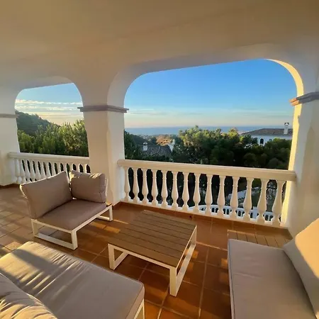 Villa Luxury With Pool And View *